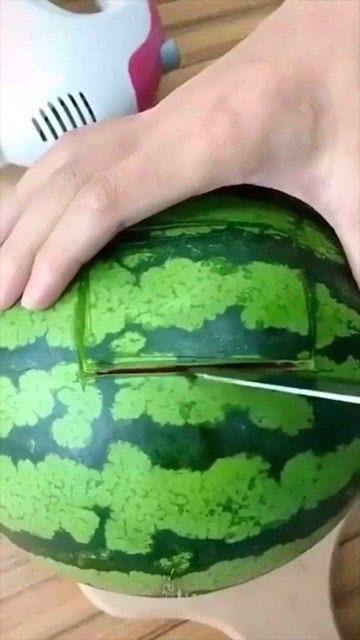 办公室吃瓜有钱吗,揭秘职场中的“财富瓜”