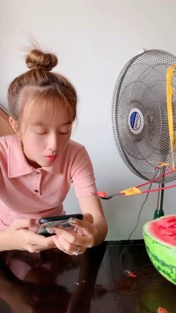 喂老婆吃瓜短剧,甜蜜日常中的幽默瞬间