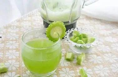 吃瓜泡水喝,吃瓜泡水，清凉一夏的养生秘籍