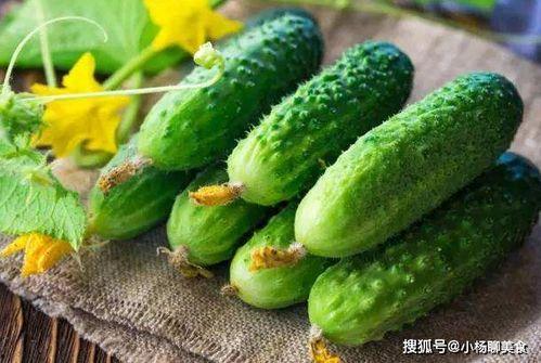 经常吃瓜等于吃蔬菜吗,揭秘日常饮食中的营养误区