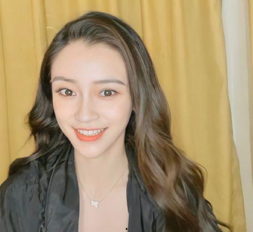 女明星吃瓜人图片,揭秘娱乐圈幕后故事