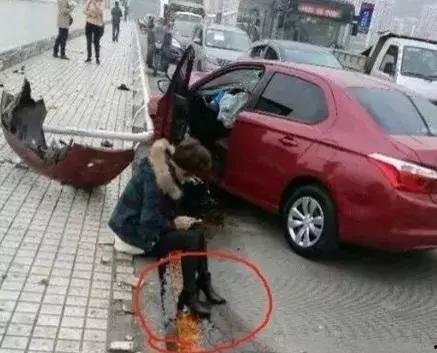 带你吃瓜女司机,揭秘驾驶界独特魅力