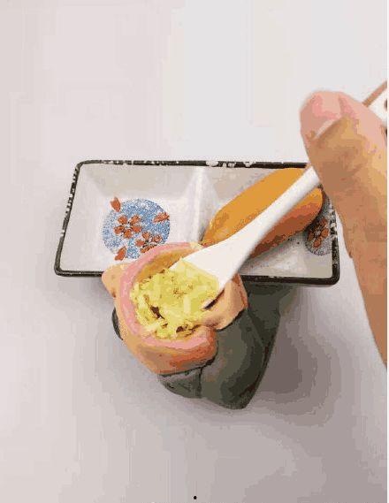 吃瓜神器金色叉子,揭秘吃瓜神器背后的故事