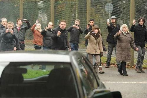 现在的人都是吃瓜群众