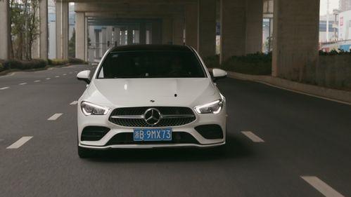 奔驰小姐姐吃瓜,揭秘娱乐圈幕后故事