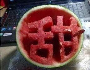 兴宁小奇葩吃瓜,揭秘当地独特美食文化