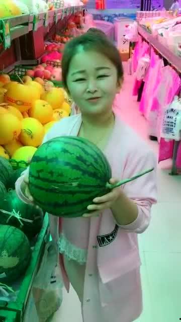 女生对我说吃瓜,揭秘女生吃瓜背后的秘密