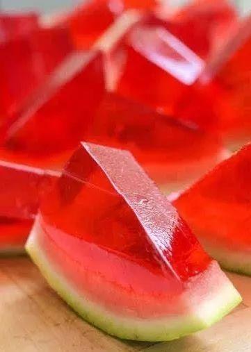 小果冻吃瓜,小果冻的瓜界探险记