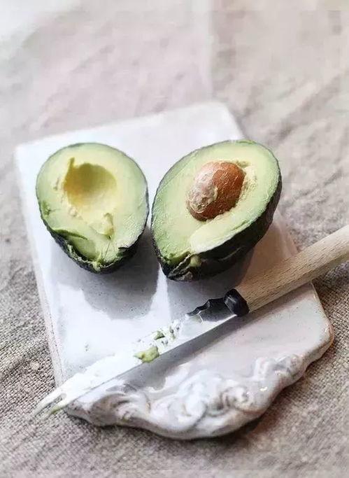 晚上吃螺纹瓜,品味夏日清凉的甜蜜时光