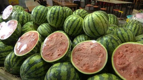 在线吃今年的瓜,盘点那些让人“吃瓜”停不下来的热门事件